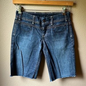 Citizens of humanity shorts size 26 7 1/2” rise 10” inseam dark denim like new